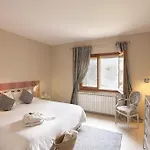 Montjuic Boutique Bed & Breakfast Girona Hotel