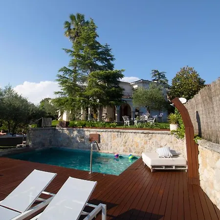 Montjuic Boutique Готель 4*
