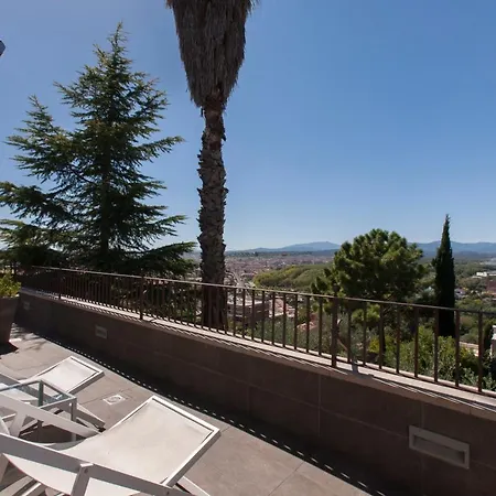 Villa Montjuic Girona Villa