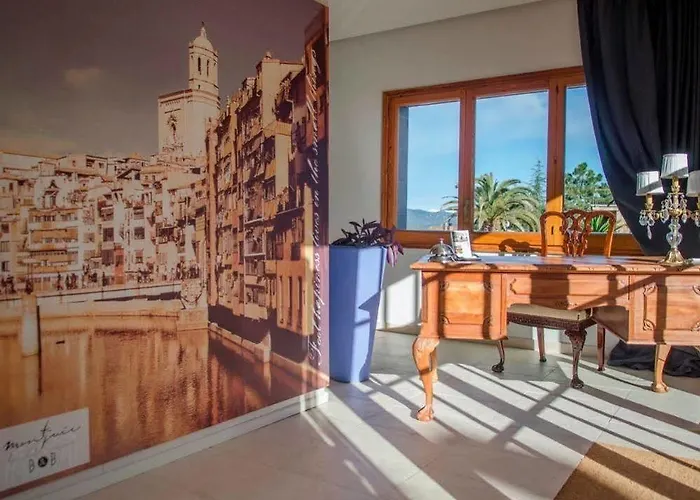 Szálloda Montjuic Boutique Girona